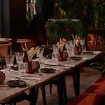 Kube 4* Parigi