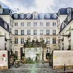 Kube Hotel Paris
