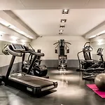 Kube 4* Parigi