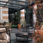Hotel Kube