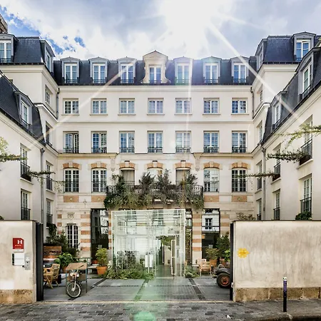 Kube 4* Paris