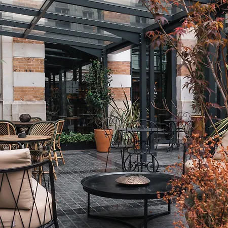 Hotel Kube